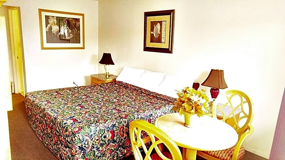 Parkway Inn