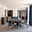 Cambria Hotel Boston Somerville
