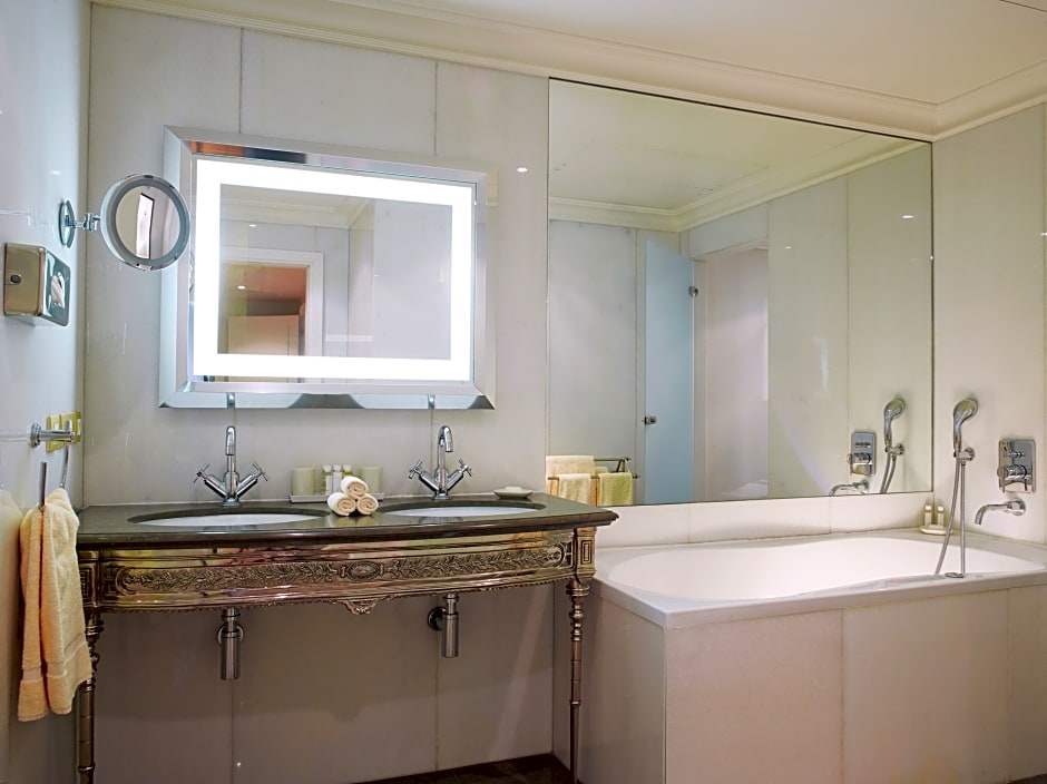 Hotel Balzac Paris & Spa Ikoi