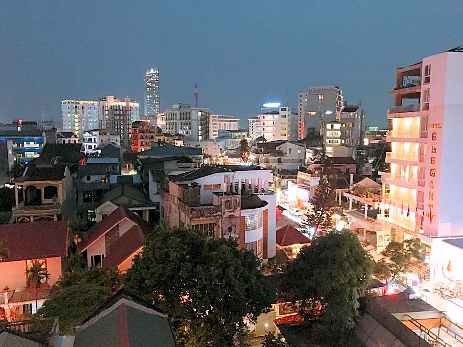 Golden Star Hotel