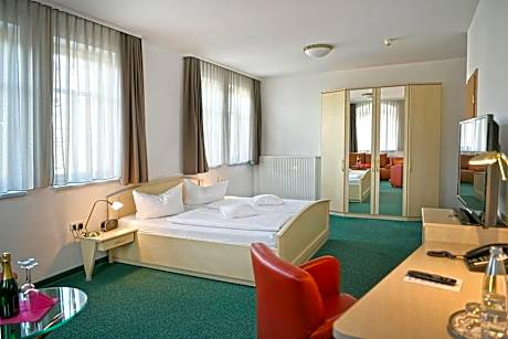 Double Room with Extra Bed