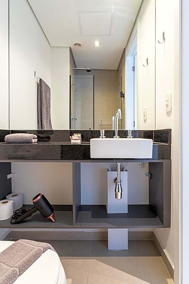 Studio Bela Vista VN Rua Frei Caneca