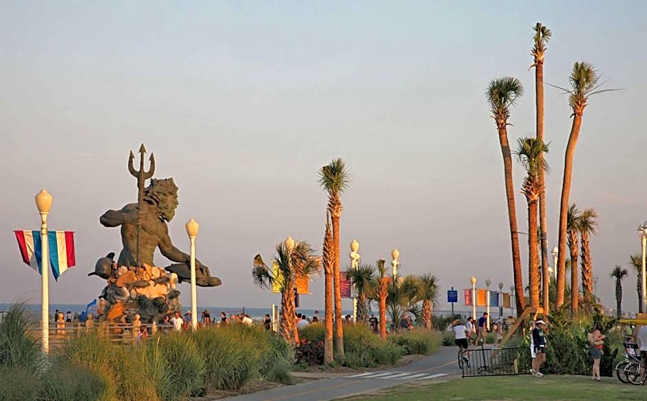 Hampton Inn By Hilton Virginia Beach-Oceanfront North