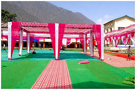 Goroomgo Utsav Palace Uttarkashi