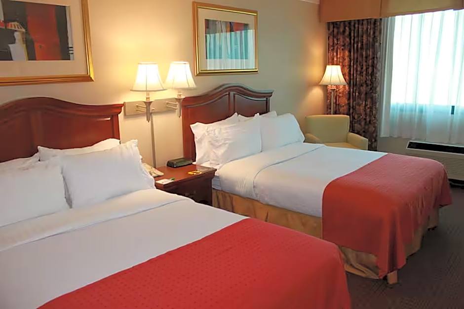 Photo 1 of 1 of 2 Double Beds, Mobility Accessible
