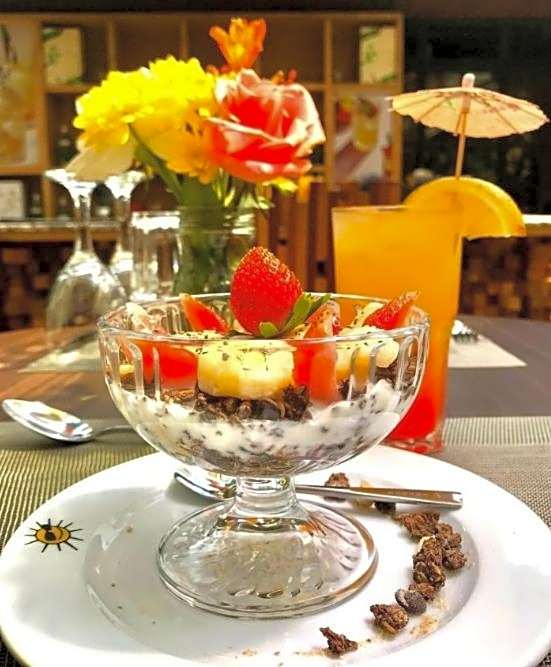 Parklands Shade Hotel