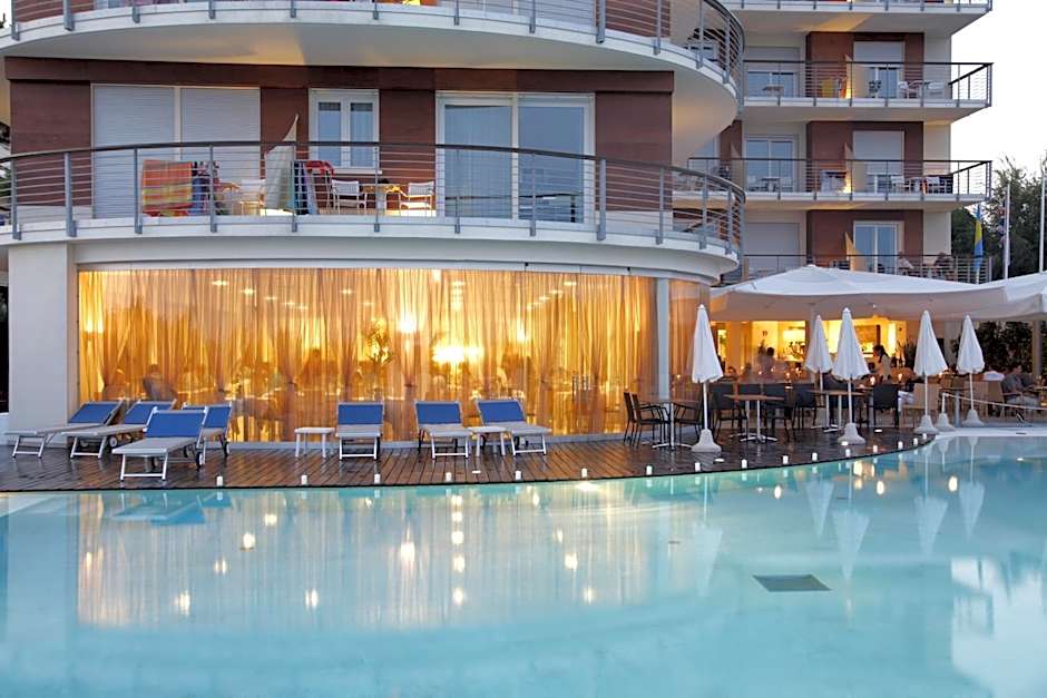 Jesolopalace Hotel & Aparthotel