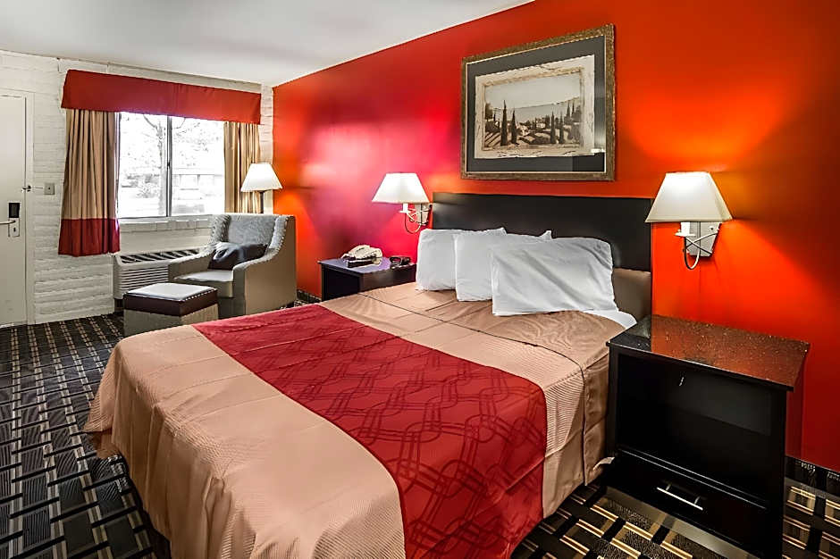 Econo Lodge Downtown