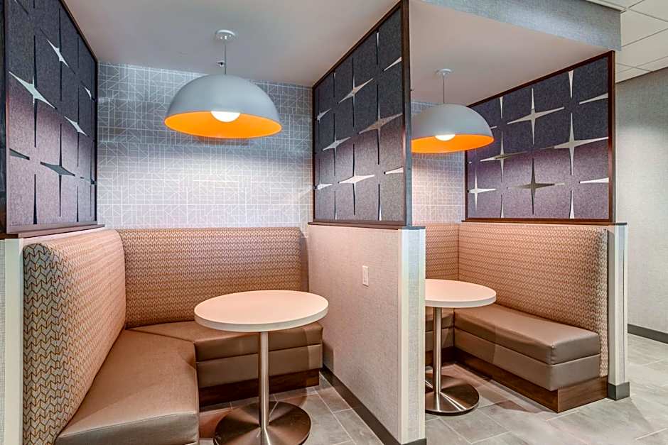 Hampton Inn by Hilton Bedford, IN