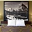 Super 8 by Wyndham Livingston