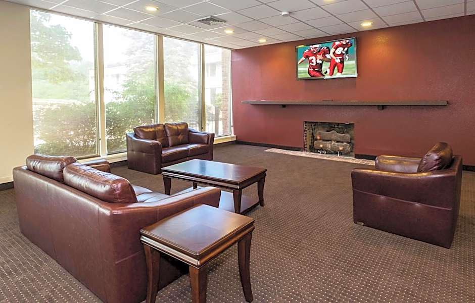 Days Inn by Wyndham Williamsport