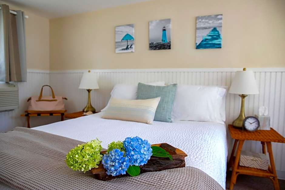 Sesuit Harbor House