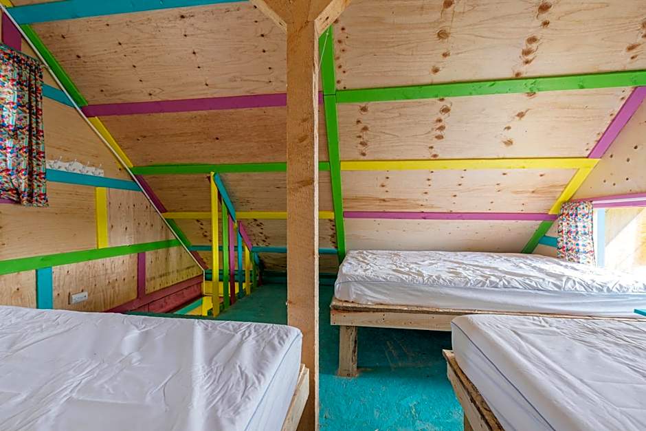 Entre Lemoine et l'arbre