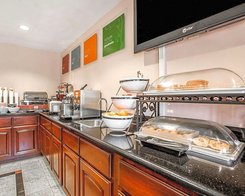 Comfort Inn Monterey Park - Los Angeles