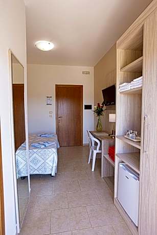 Economy Double or Twin Room