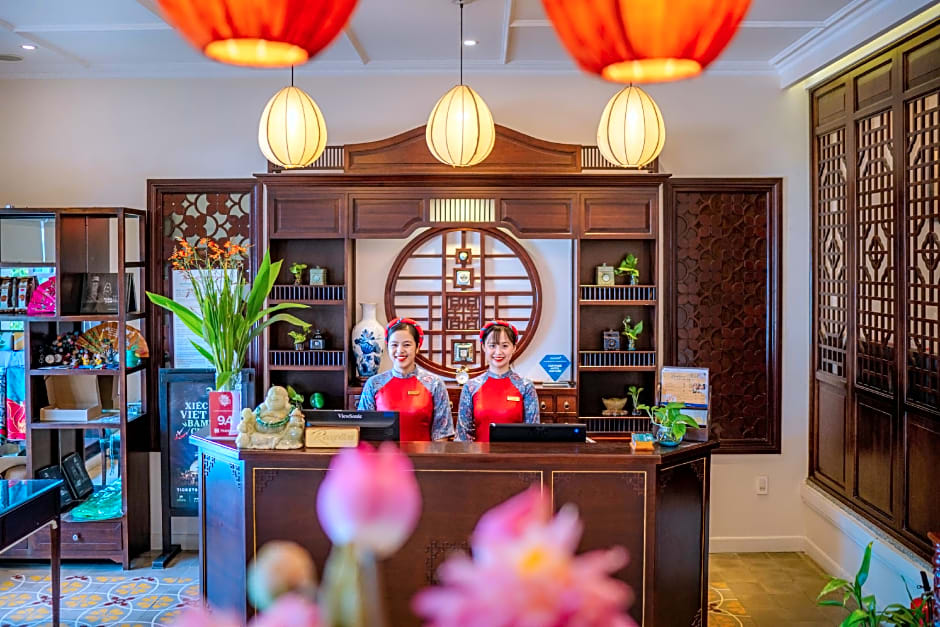 Lantana Riverside Hoi An Hotel