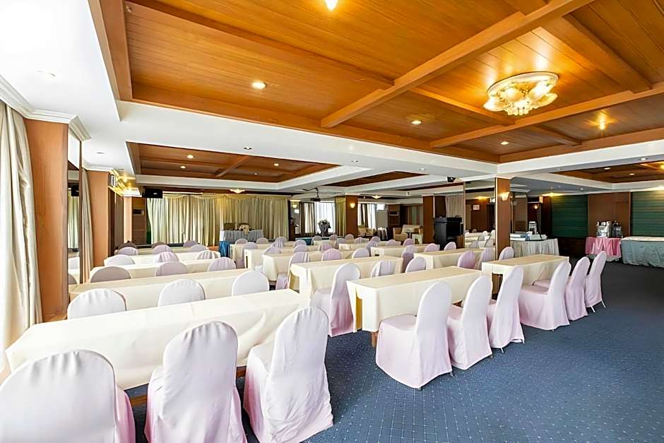 Nonthaburi Palace Hotel