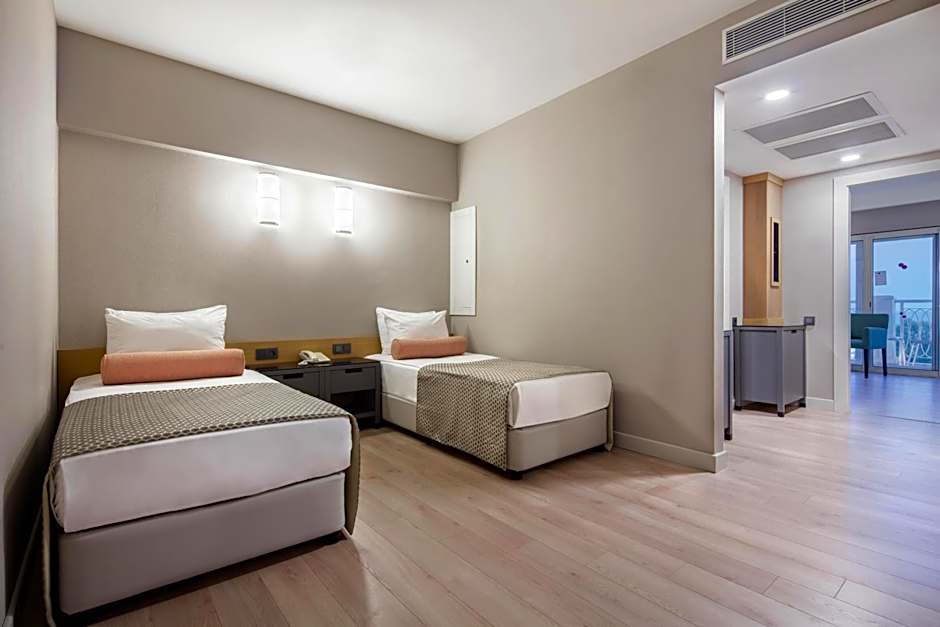 Trendy Aspendos Beach Hotel