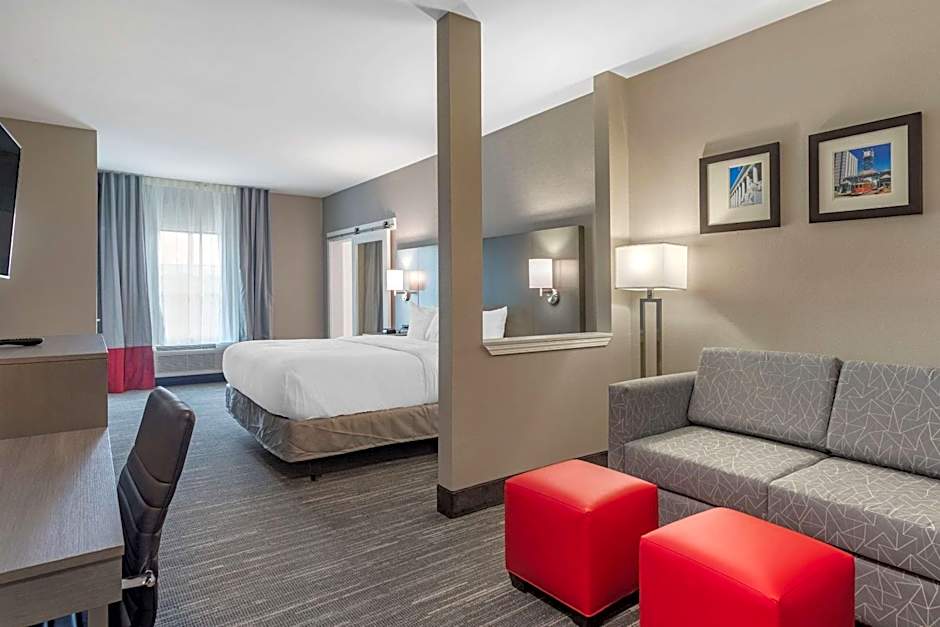 Comfort Inn & Suites