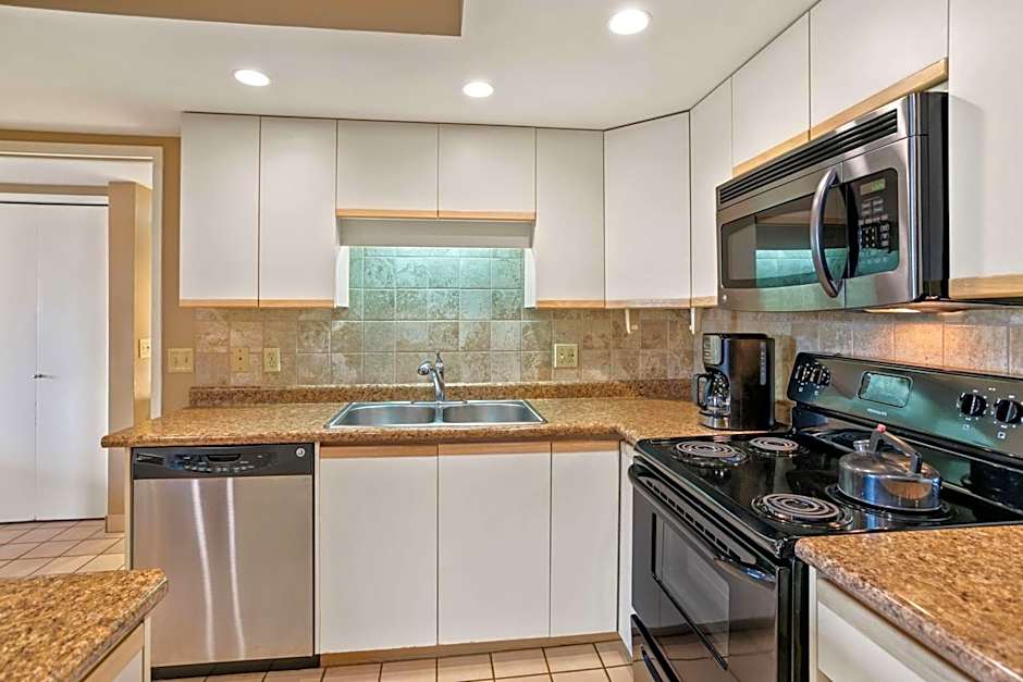 Aston At The Maui Banyan