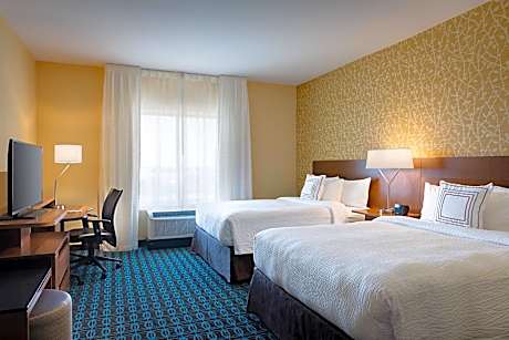 Guest Queen Room with Two Queen Beds