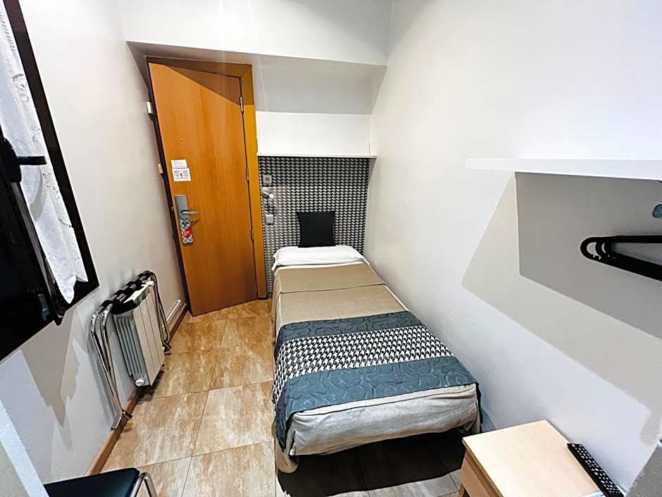 Ciudad Condal Hostal - Paseo de Gracia