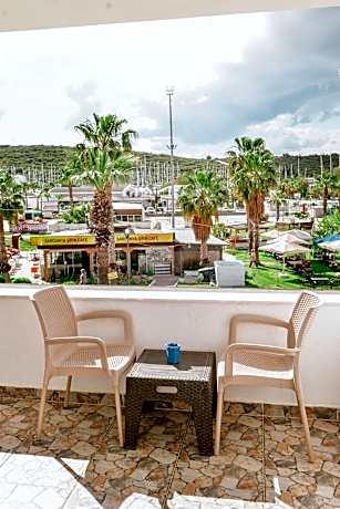 Pia Butik Otel Sığacık