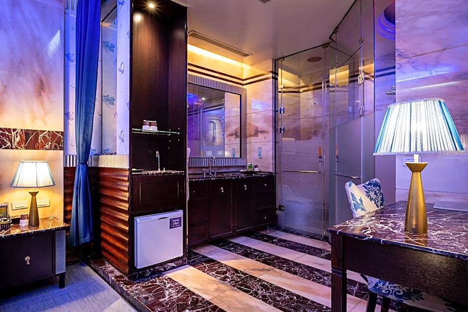 King & Princess Motel