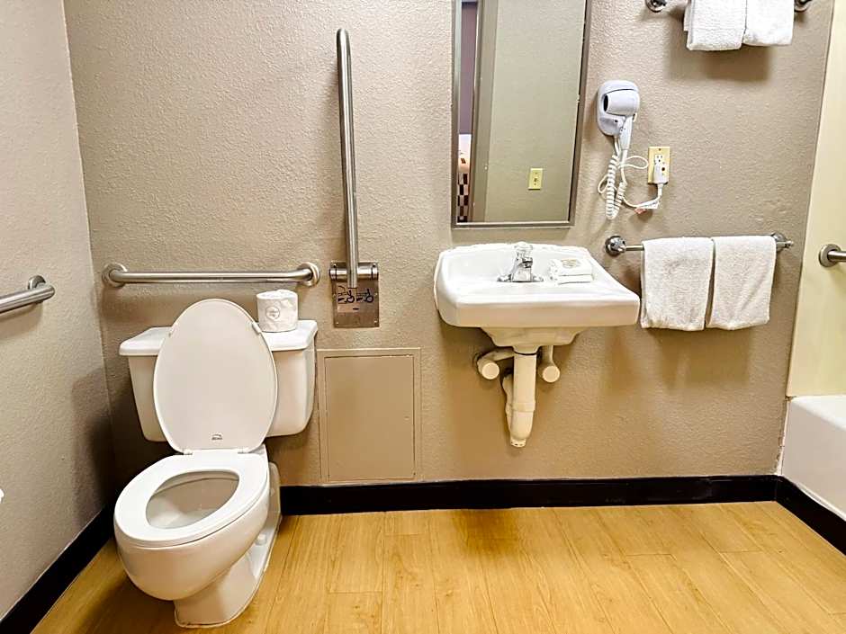 Red Roof Inn Milford - New Haven