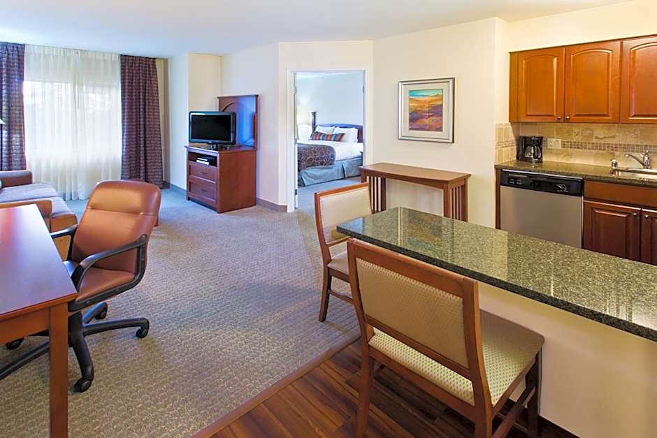 Staybridge Suites Everett - Paine Field By IHG