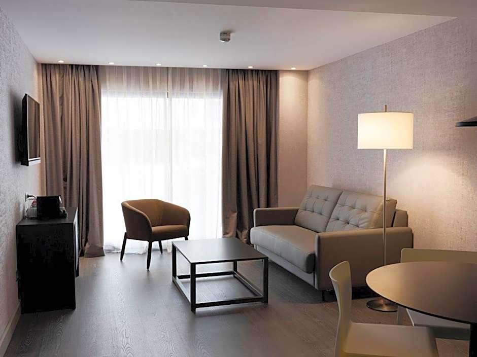 HG City Suites Barcelona