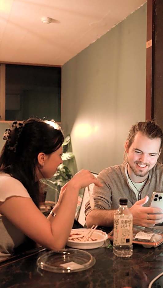 Local Knot Backpackers-Journaling Hostel-