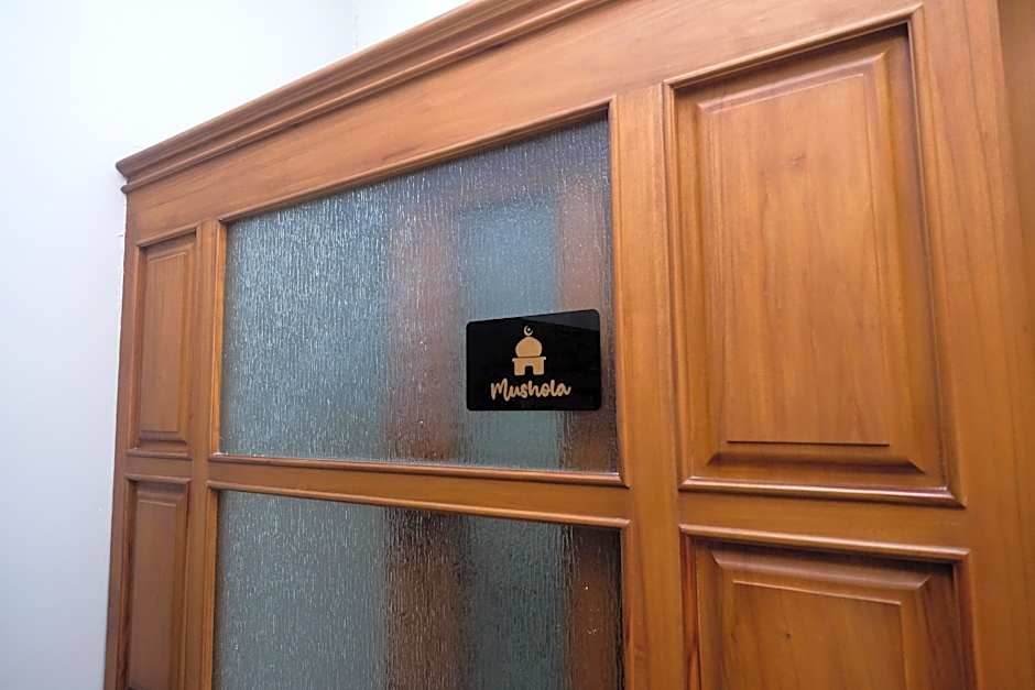 SAREH VILLA by The Lavana