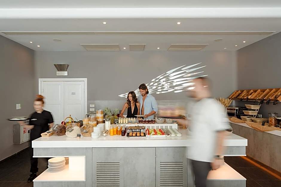 Aressana Spa Hotel & Suites