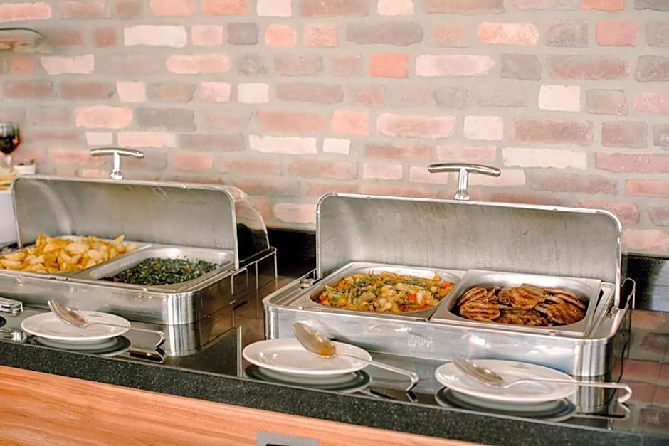 Laren Sea Side Hotel Spa