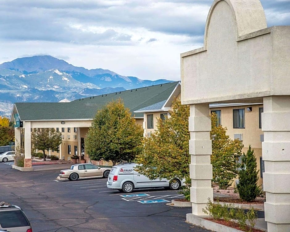 Quality Inn Airport
