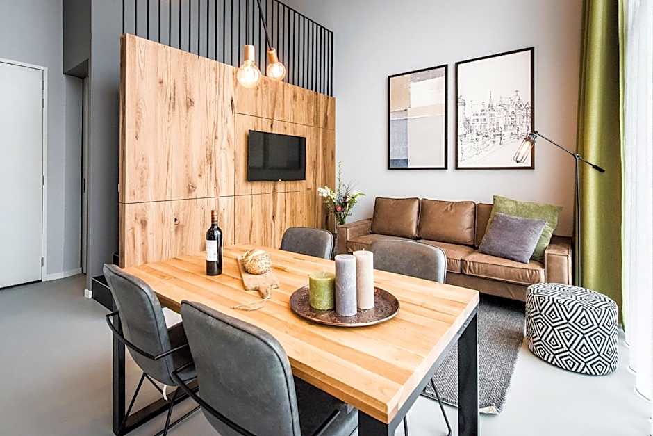 YAYS Amsterdam East by Numa