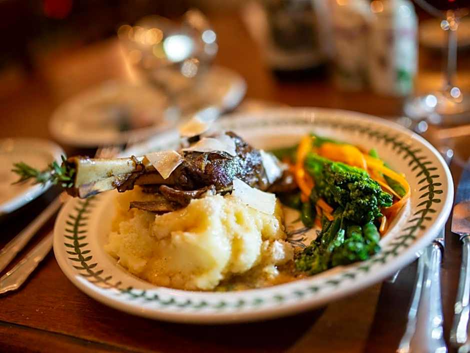 Marrian George Hotel