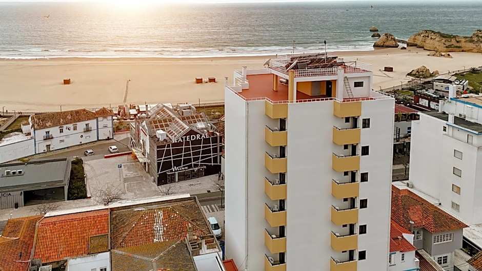 Hotel Avenida Praia