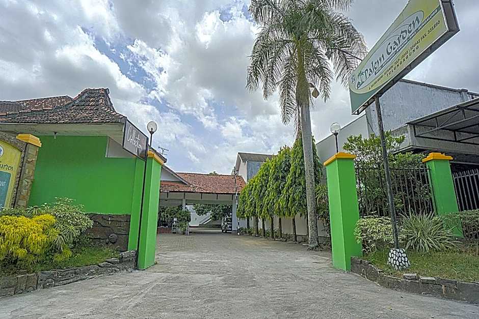 OYO Life 90589 Palem Garden Hotel