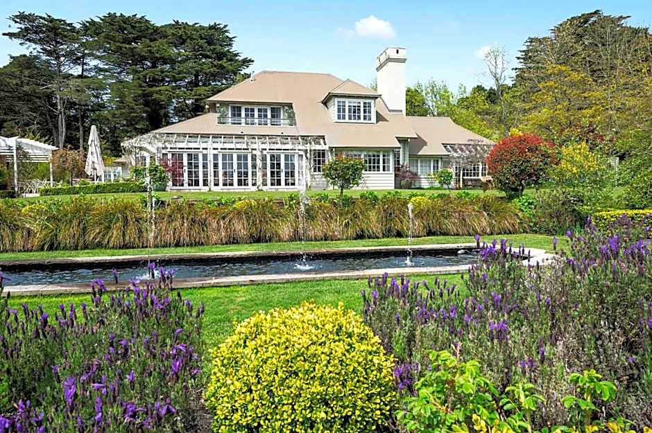 Parklands Country Gardens & Lodges