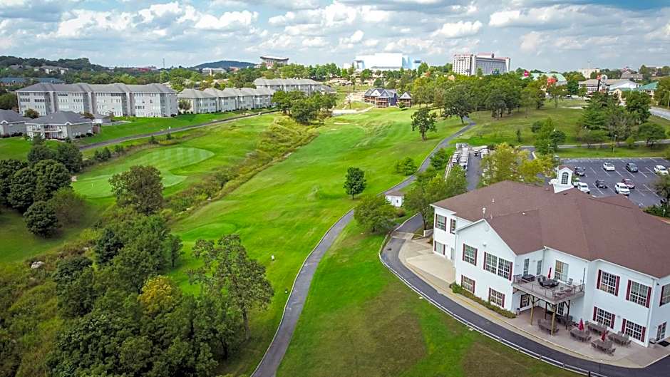 Thousand Hills Resort Hotel