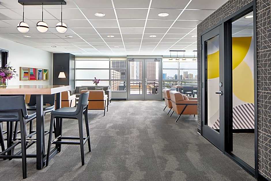 Courtyard by Marriott Detroit Downtown