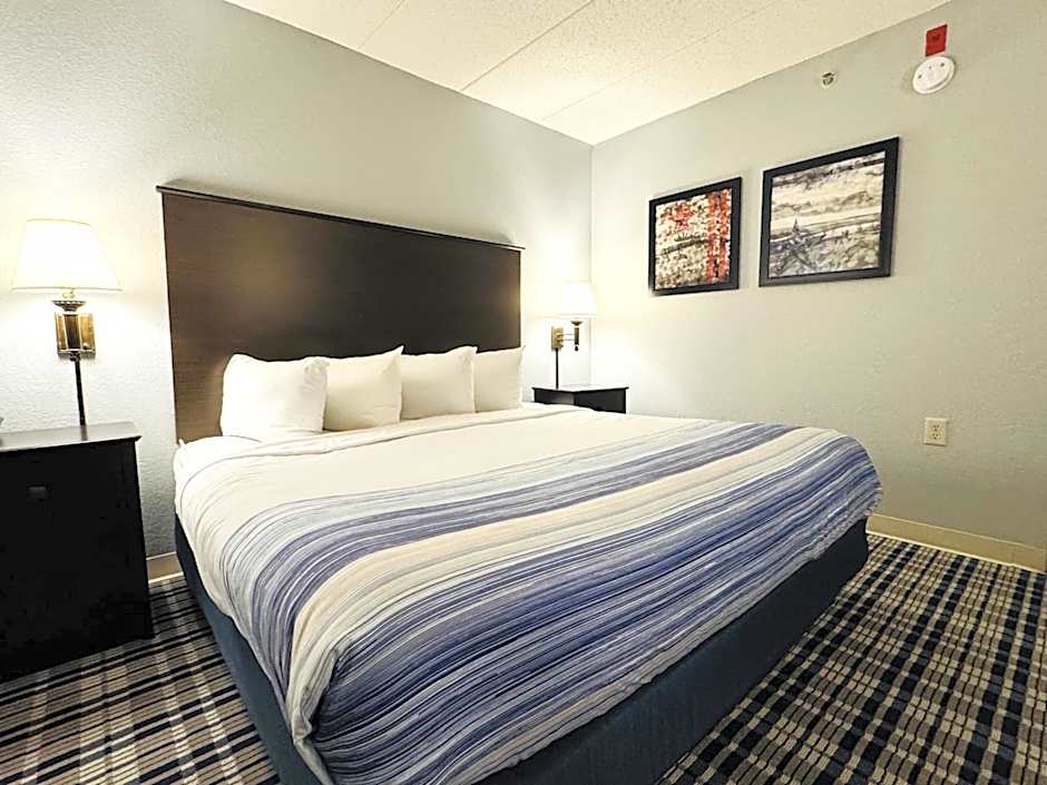 AmericInn by Wyndham Ames