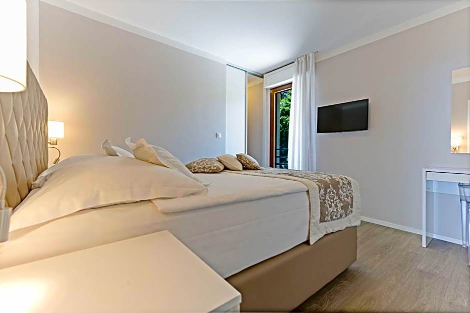 The Residence Aparthotel