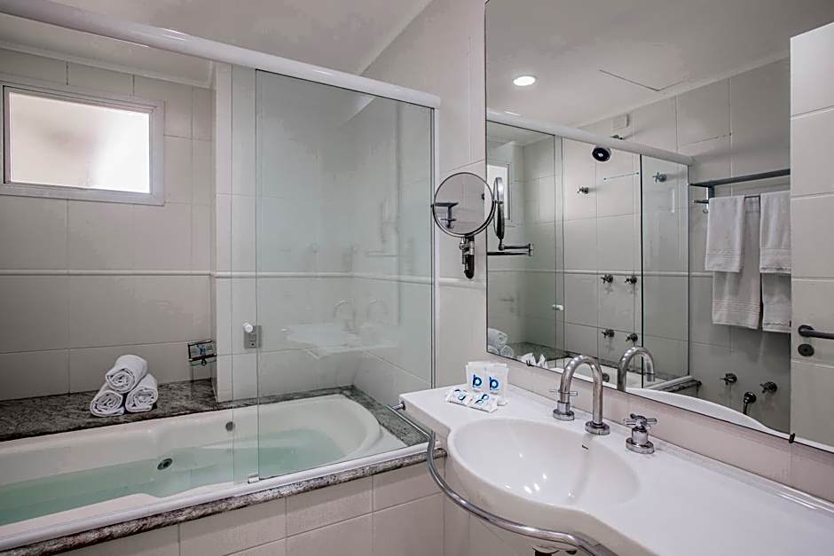 Oceania Park Hotel Spa & Convention by RB Hotelaria
