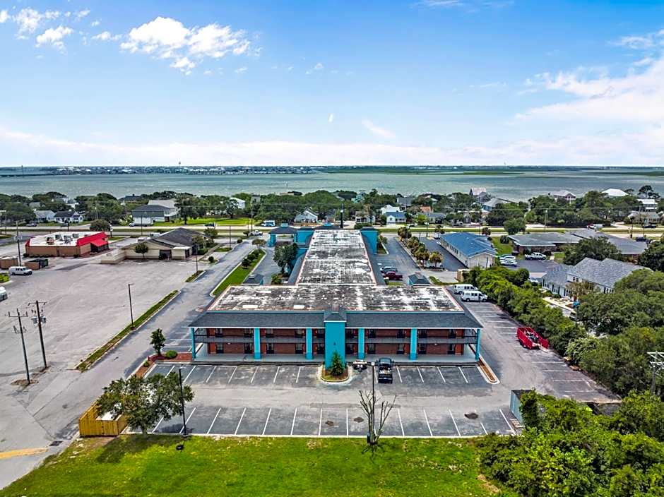 Garnet Inn & Suites, Morehead City near Atlantic Beach 