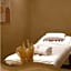 Intouriste Hôtel & Suites
