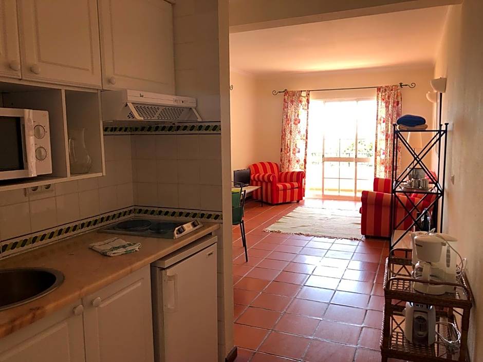 Apartamentos Quinta Mae dos Homens