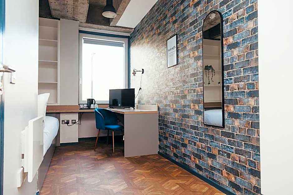 Quarter by the Warren Collection